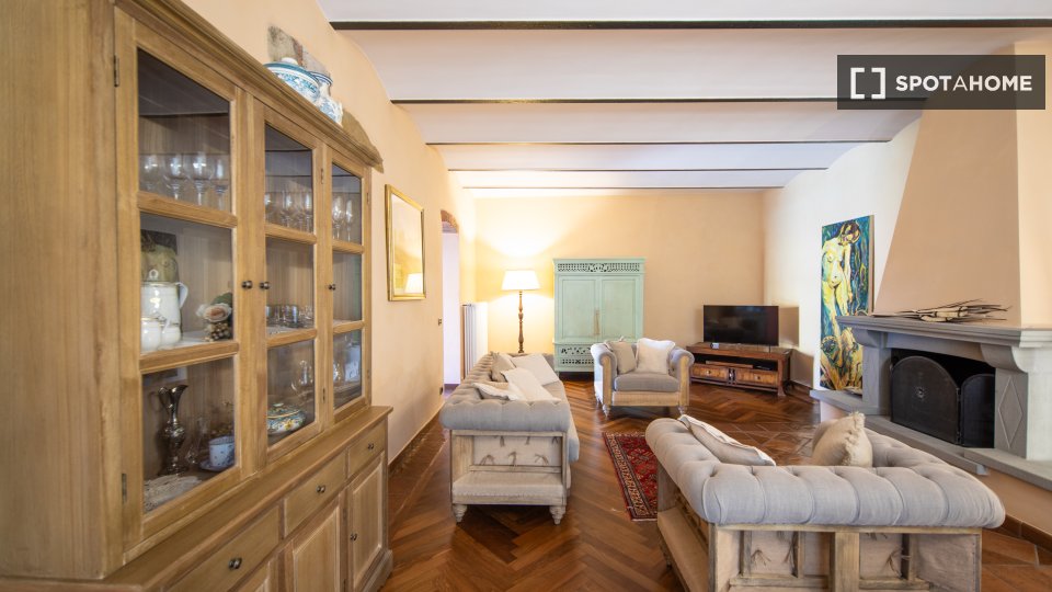 Apartment Florence, 3 beds, 180m² — photo 1