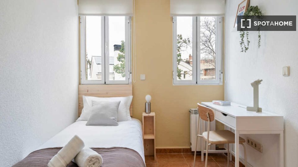 Chambre double Madrid, 34 chambres — photo 10