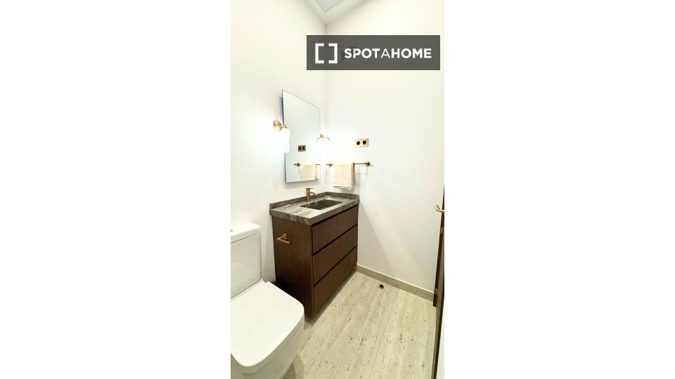 Apartment Madrid, 2 beds, 168m² — photo 12