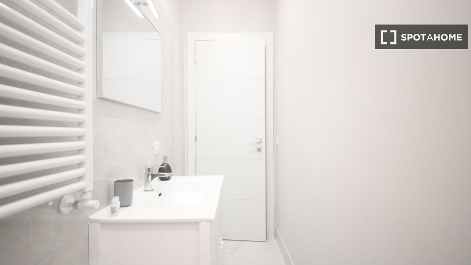 Apartment Rome, 1 bed, 60m² — photo 17