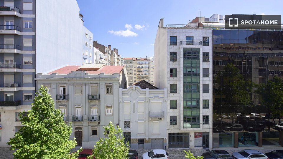 Double room Lisbon, 7 beds — photo 15