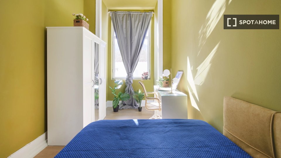 Double room Lisbon, 9 beds — photo 14
