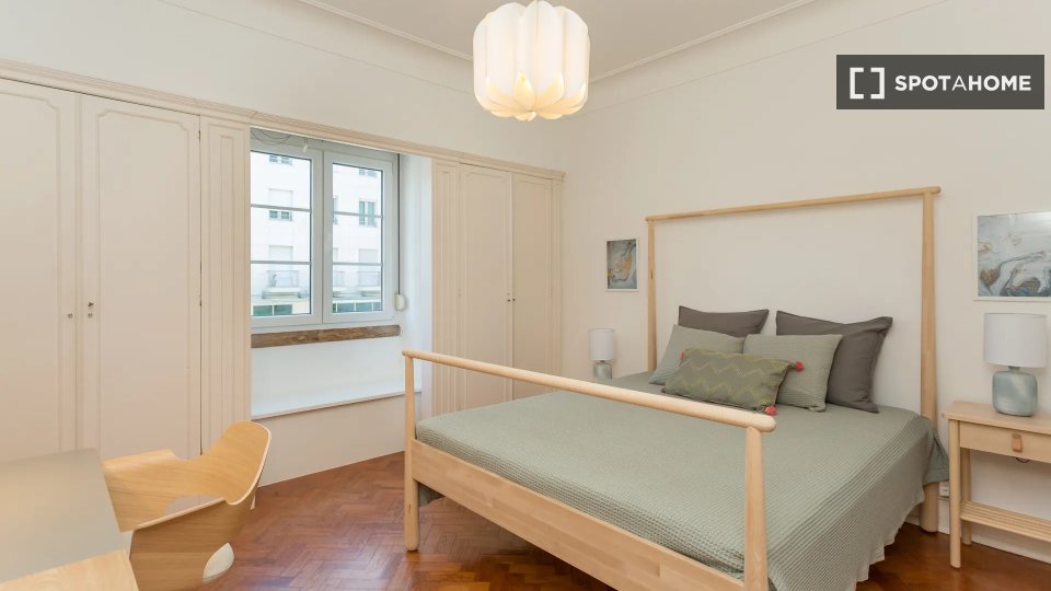 Double room Lisbon, 6 beds — photo 4
