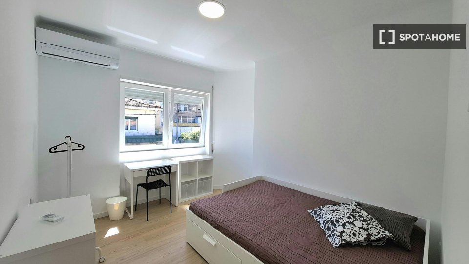 Double room Porto, 4 beds — photo 18