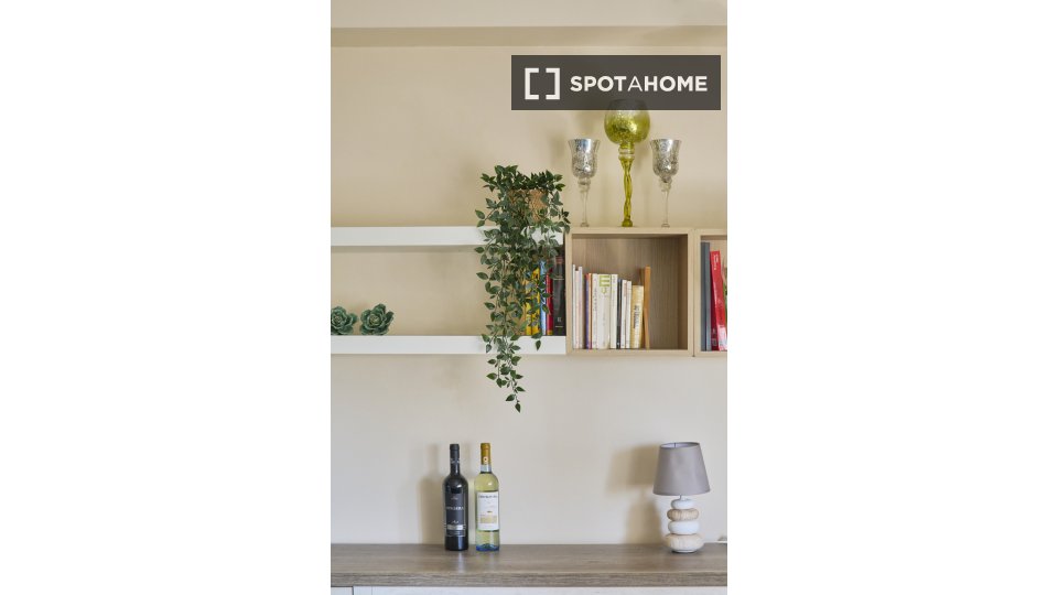 Apartment Lisbon, 2 beds, 90m² — photo 19