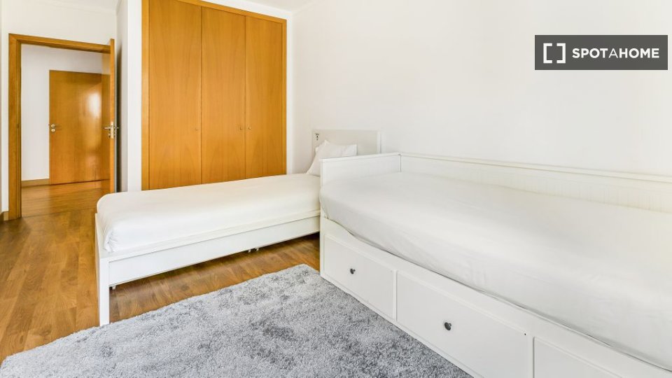 Apartment Lisbon, 3 beds — photo 10