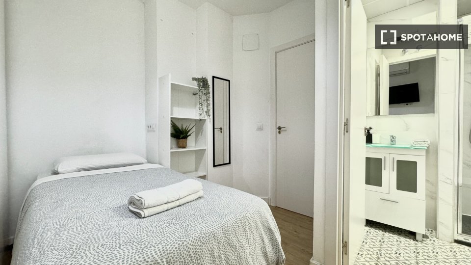 Apartment mono Madrid, 15m² — photo 9
