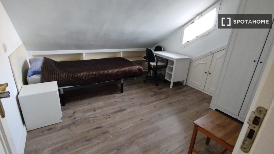 Double room Madrid, 15 beds — photo 32