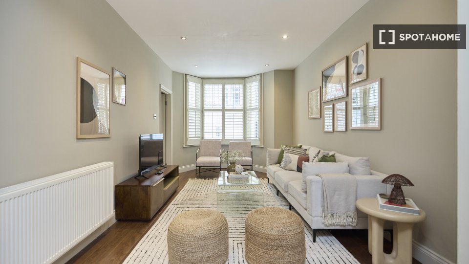 Apartment London, 4 beds, 198m² — photo 9
