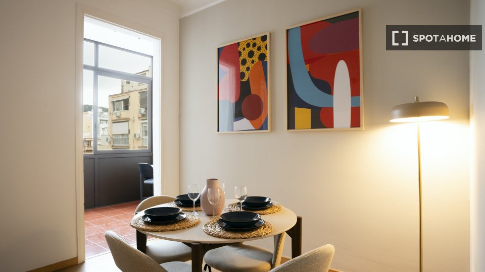 Apartment Barcelona, 3 beds, 70m² — photo 48