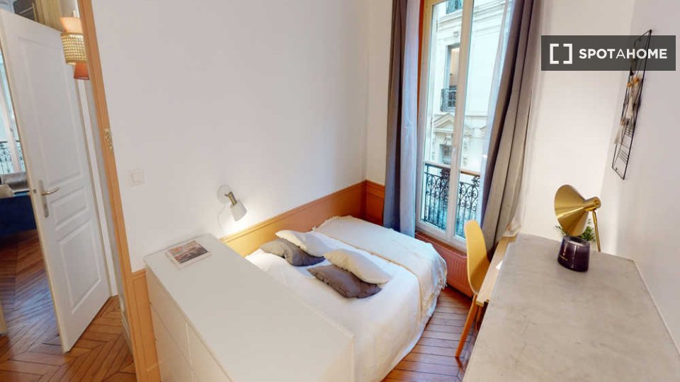 Double room Paris, 4 beds, 100m² — photo 15