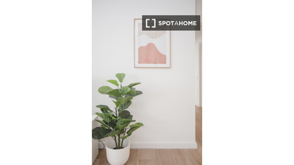 Apartment Porto, 1 bed, 55m² — photo 11