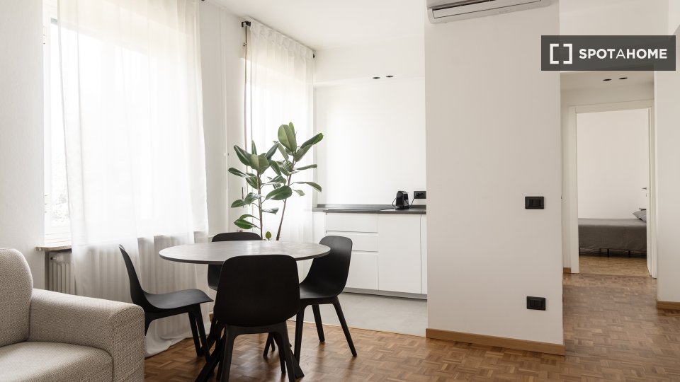 Apartment Milan, 2 beds, 70m² — photo 38
