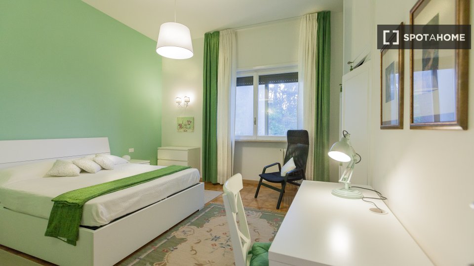 Apartment Rome, 2 beds — photo 11