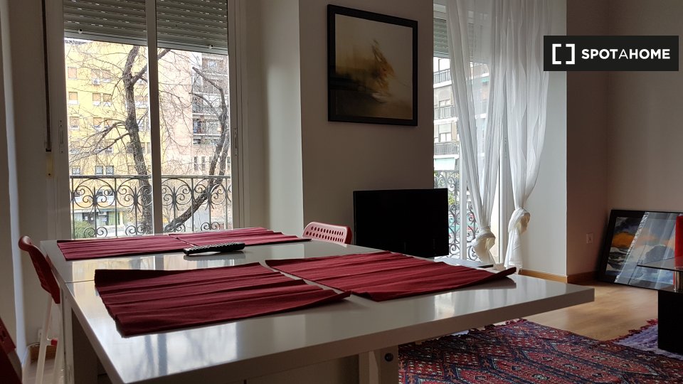 Apartment Madrid, 1 bed, 50m² — photo 3