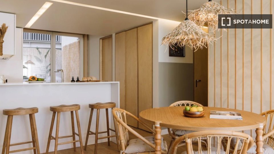 Apartment Lisbon, 2 beds — photo 1