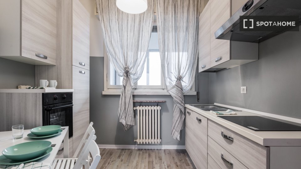 Double room Milan, 5 beds — photo 16