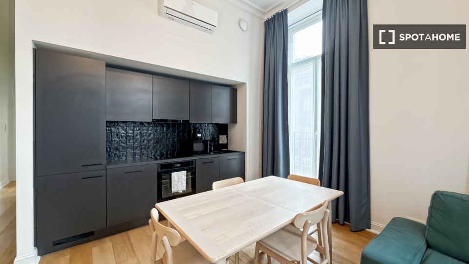 Apartment Brussels, 1 bed, 80m² — photo 5