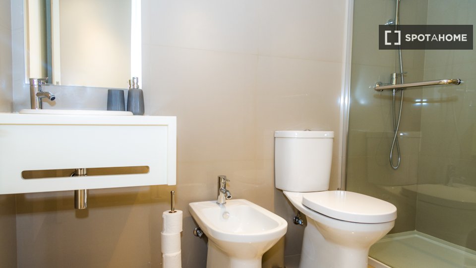 Apartment Porto, 2 beds, 105m² — photo 2