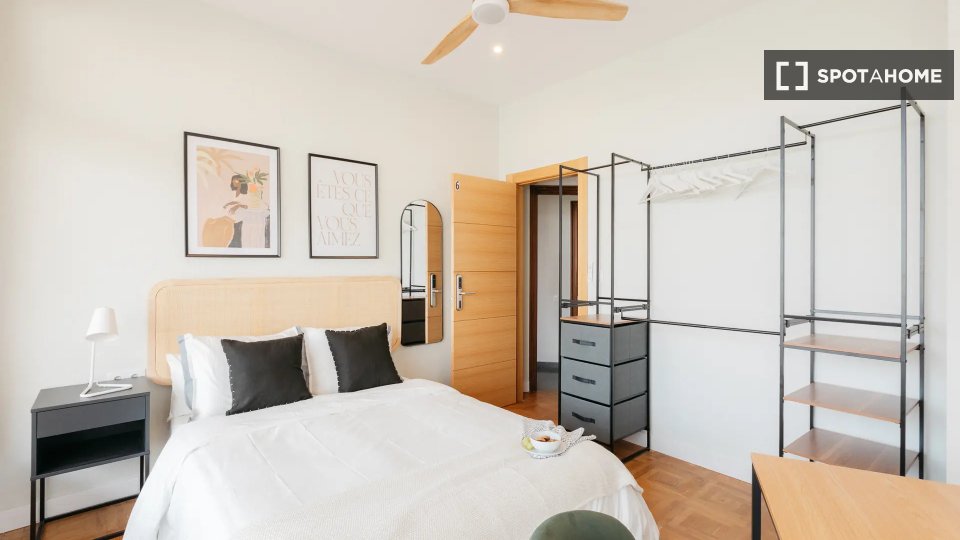 Double room Valencia, 8 beds — photo 10