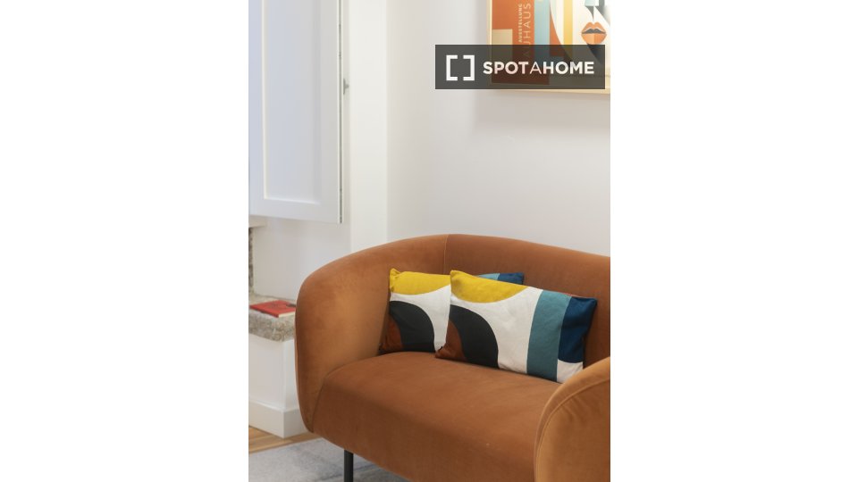 Apartment mono Lisbon, 45m² — photo 9