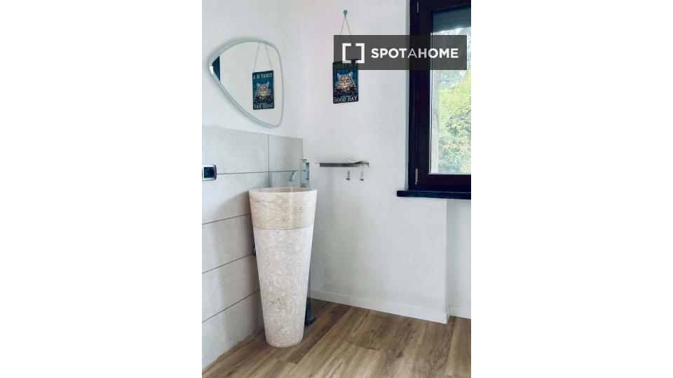 Double room Milan, 1 bed — photo 4