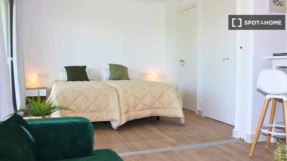 Apartment Malaga, 2 beds — photo 10