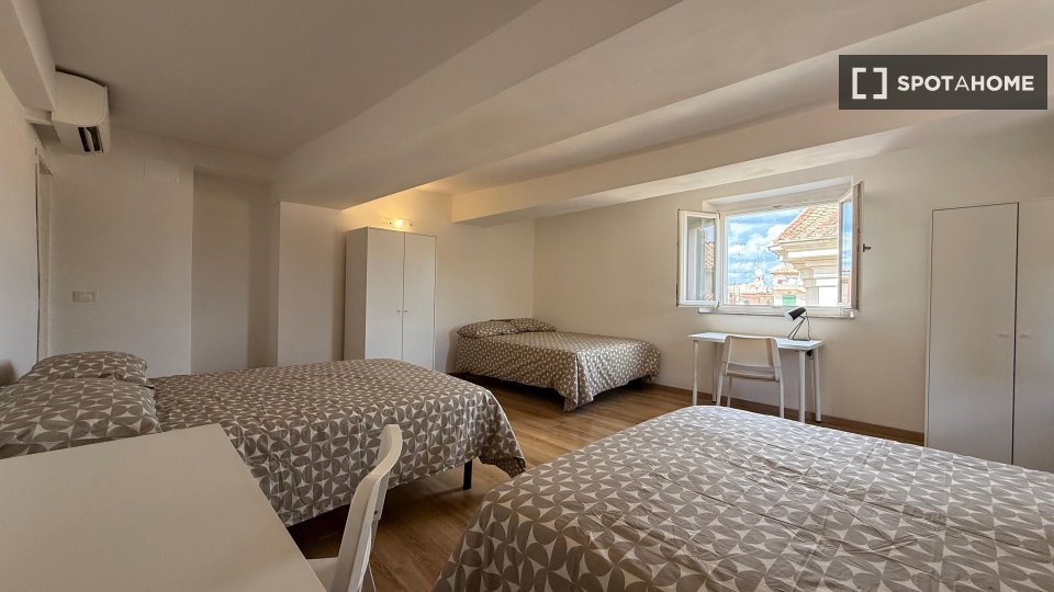 Apartment Rome, 3 beds — photo 32