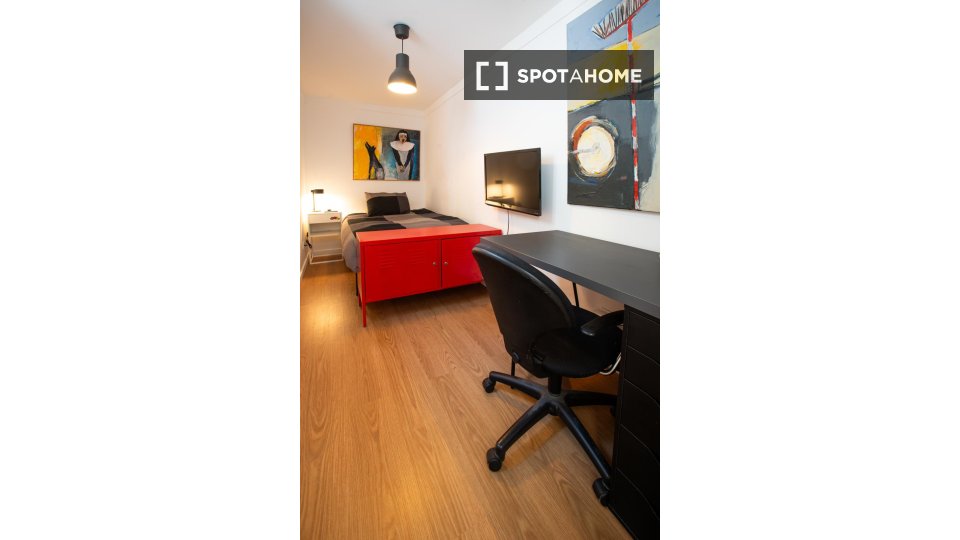 Apartment Lisbon, 1 bed — photo 16