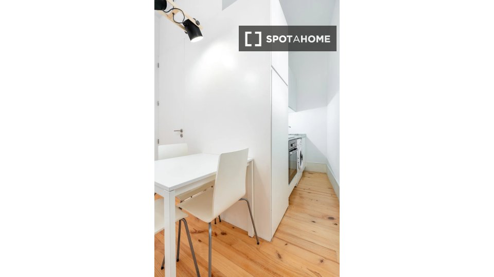 Apartment Porto, 1 bed, 36m² — photo 13