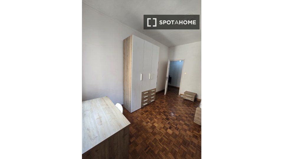 Double room Rome, 1 bed, 90m² — photo 7