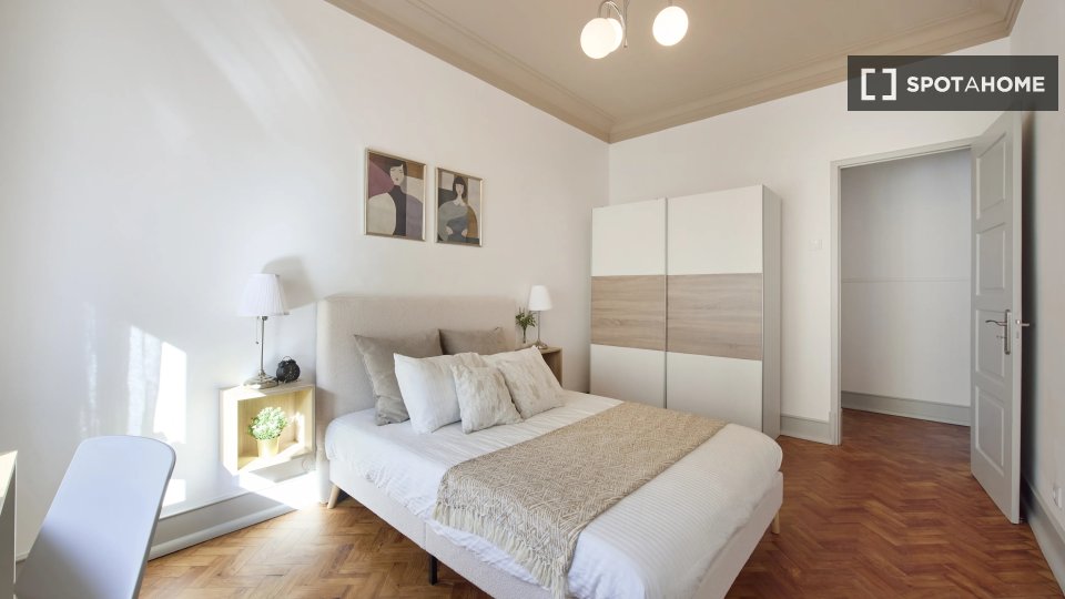 Double room Lisbon, 7 beds — photo 12