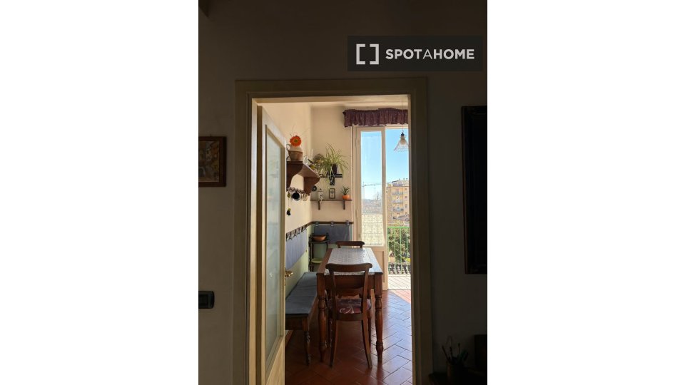 Double room Florence, 3 beds, 115m² — photo 3