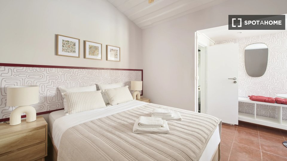 Apartment Lisbon, 1 bed — photo 18