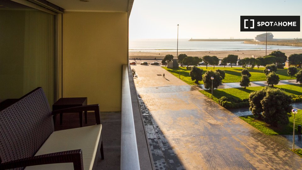 Apartment Porto, 3 beds, 100m² — photo 5