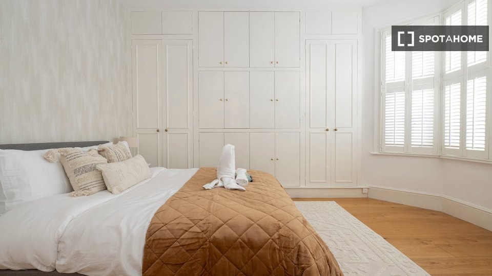 Apartment London, 4 beds — photo 7