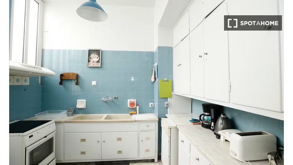Double room Athens, 7 beds — photo 6