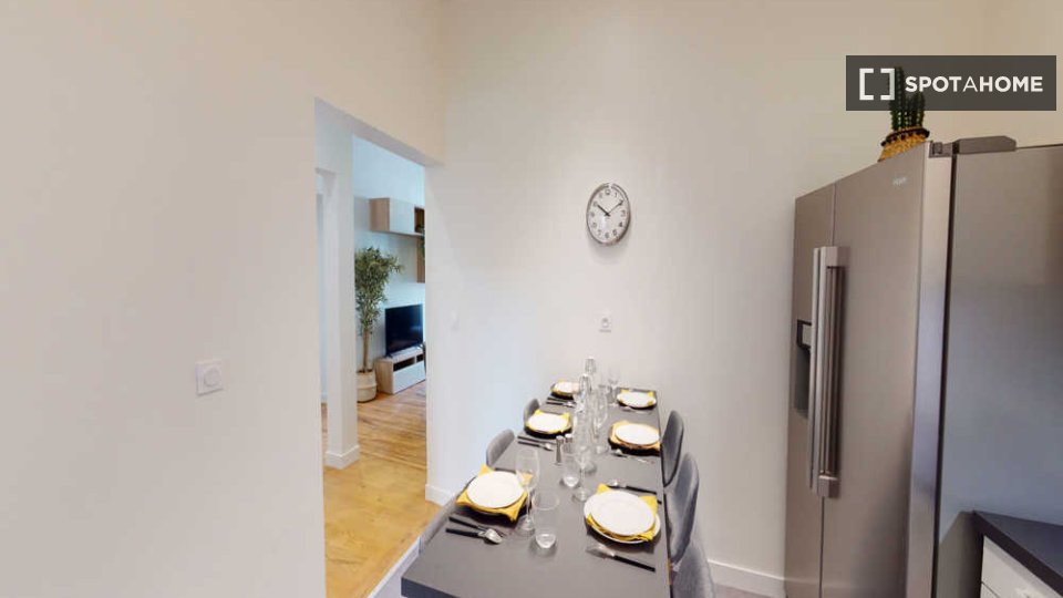 Double room Toulouse, 5 beds, 120m² — photo 11