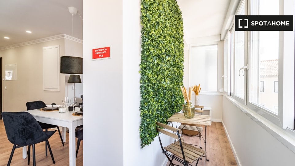 Apartment Lisbon, 1 bed — photo 16