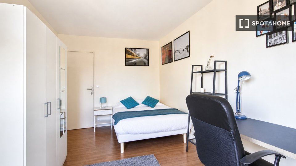 Chambre double Paris, 5 chambres — photo 30