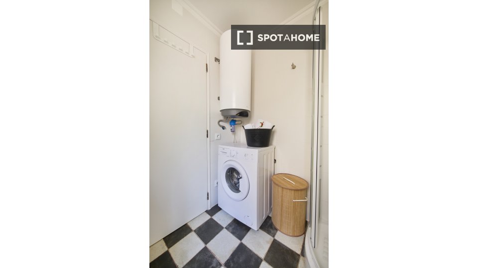 Apartment mono Lisbon, 40m² — photo 11