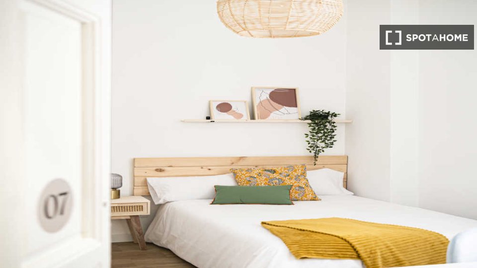 Double room Madrid, 8 beds — photo 63