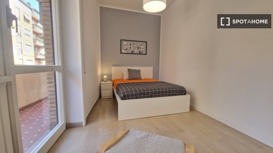 Double room Rome, 6 beds — photo 14