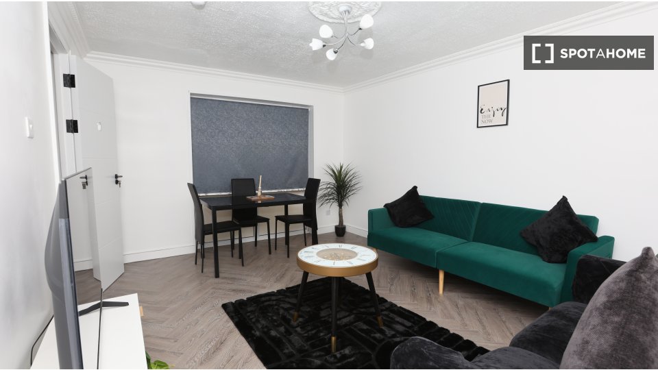 Apartment London, 3 beds, 119m² — photo 3