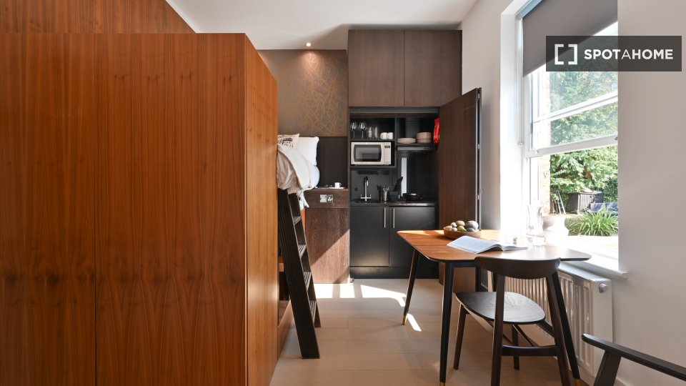 Apartment mono London — photo 22
