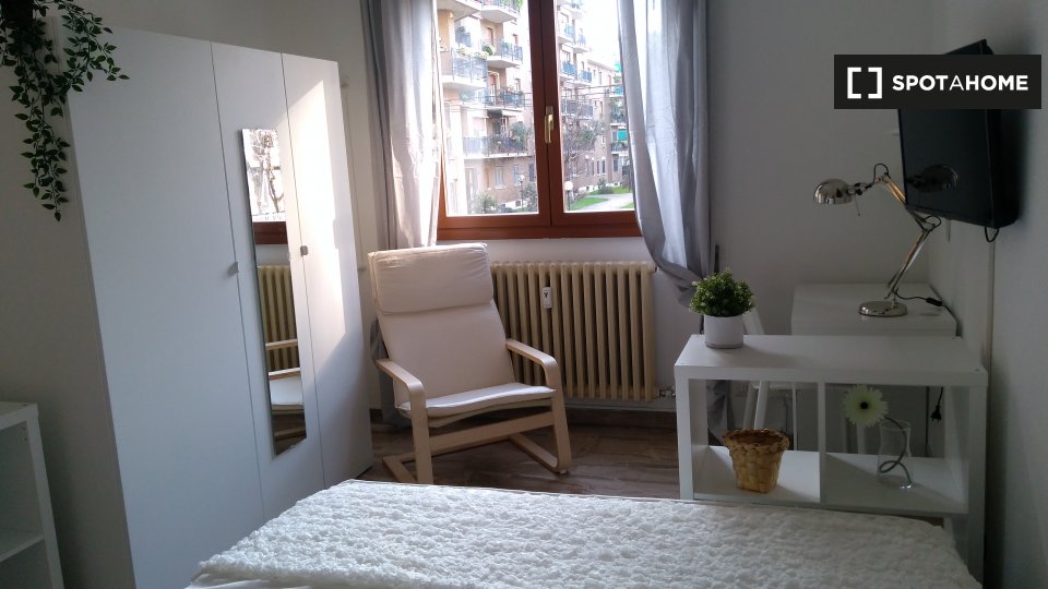 Double room Milan, 4 beds, 115m² — photo 1