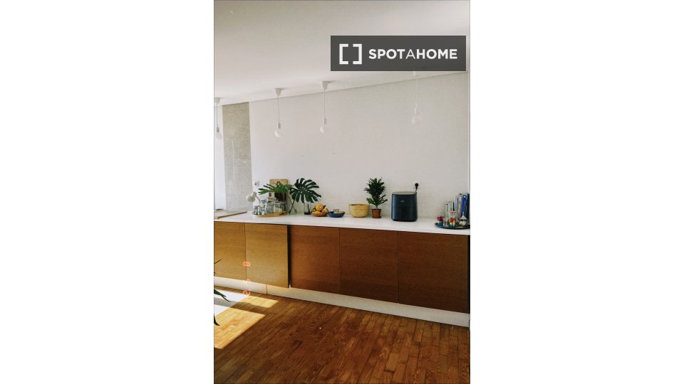 Double room Lisbon, 2 beds — photo 9