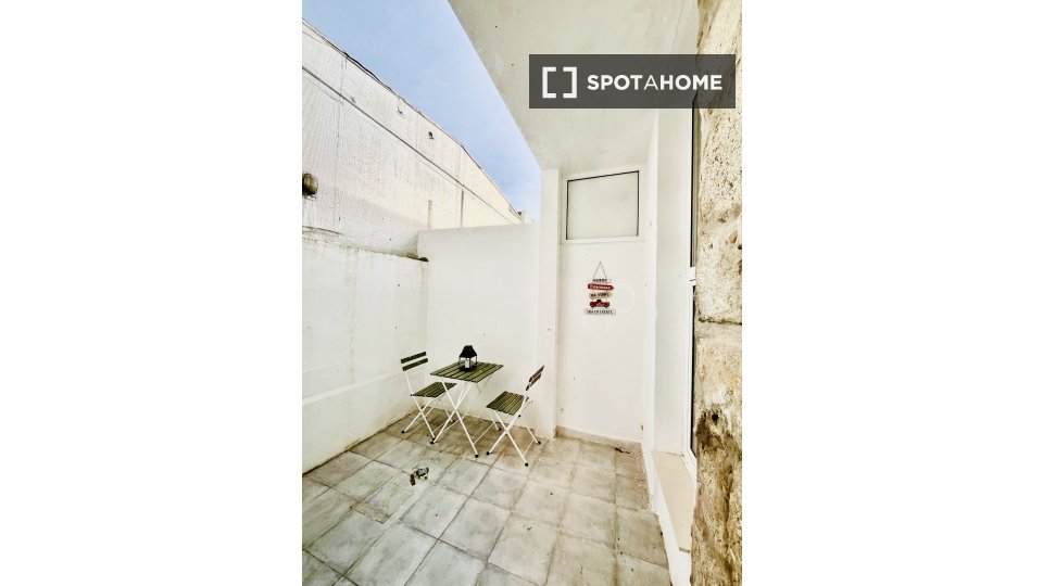 Apartment Porto, 2 beds, 74m² — photo 21