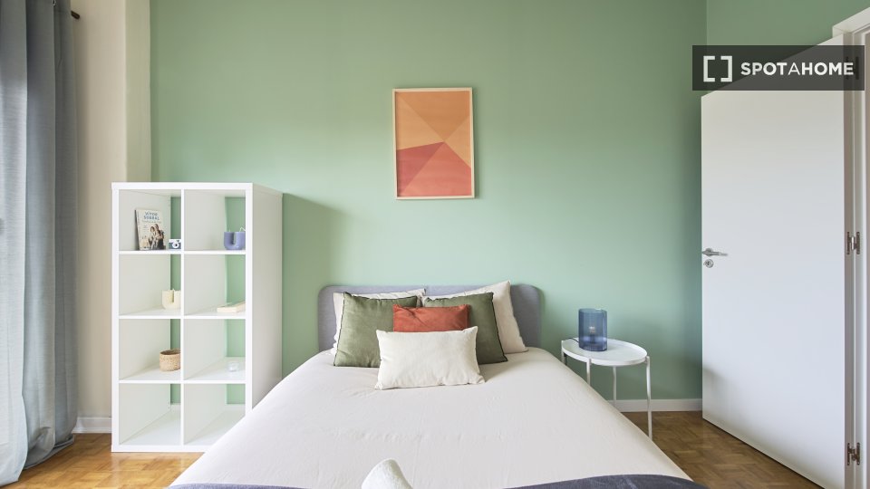 Double room Lisbon, 7 beds — photo 11