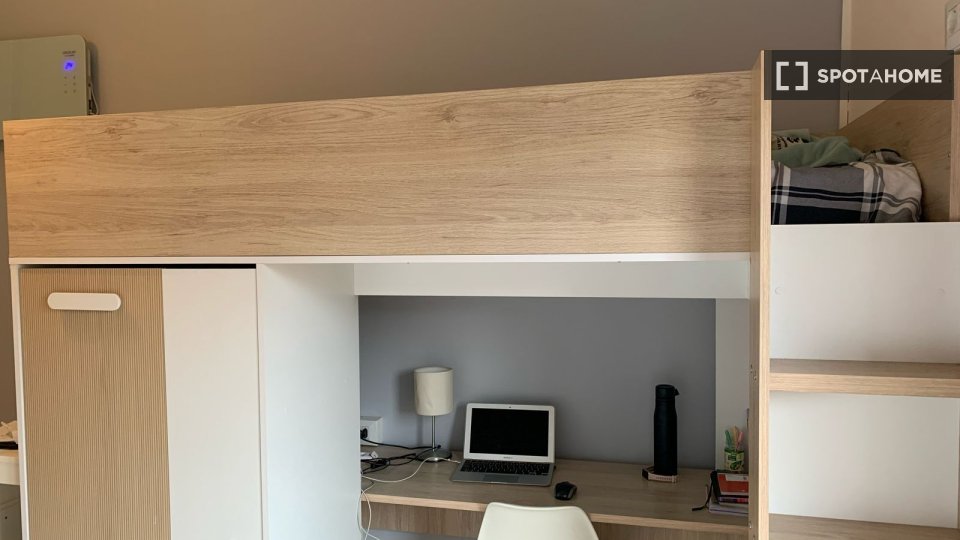 Double room Bologna, 4 beds — photo 13